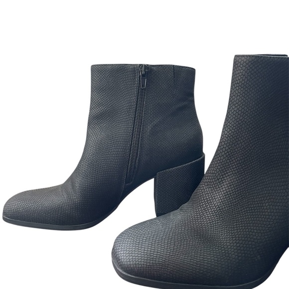Mix No 6 Black Faux Snakeskin Ankle Boots | Women 8 M - Picture 2 of 4